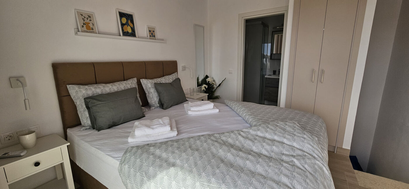 Arillas Peaceful Bungalows Corfu cozy bedroom